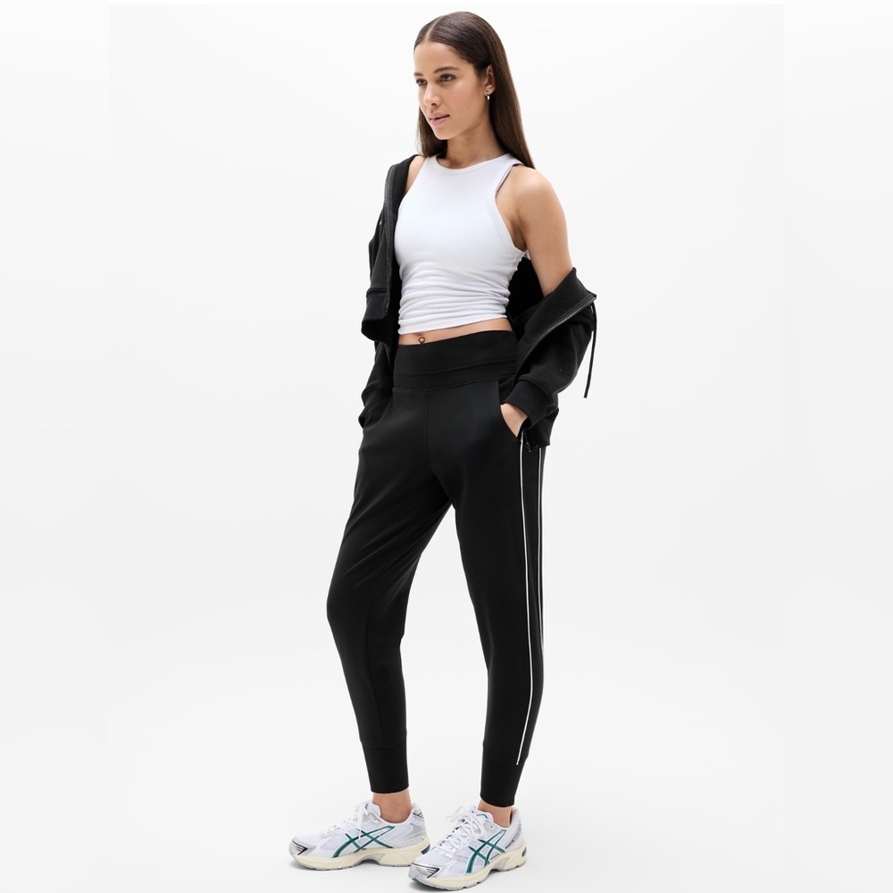 NWT Athleta Venice Track Stripe Black/White Jogger Size M (#854423)